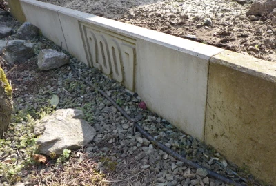 Ein Beispiel f&uuml;r die Haltbarkeit von Beton mit einer hydrophoben gegen&uuml;ber einer nicht hydrophoben Betonoberfl&auml;che