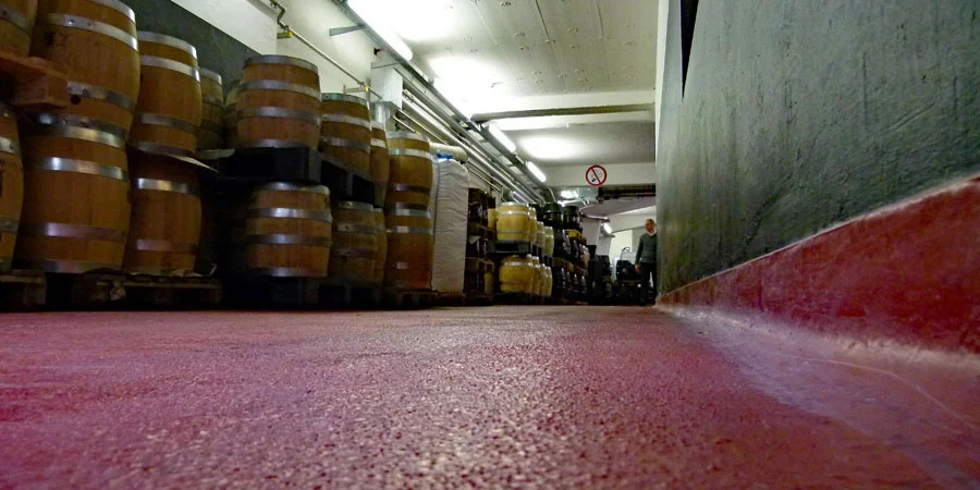 Beeld in een brouwerij met de nieuwe MC-DUR PowerCoat industriële vloer